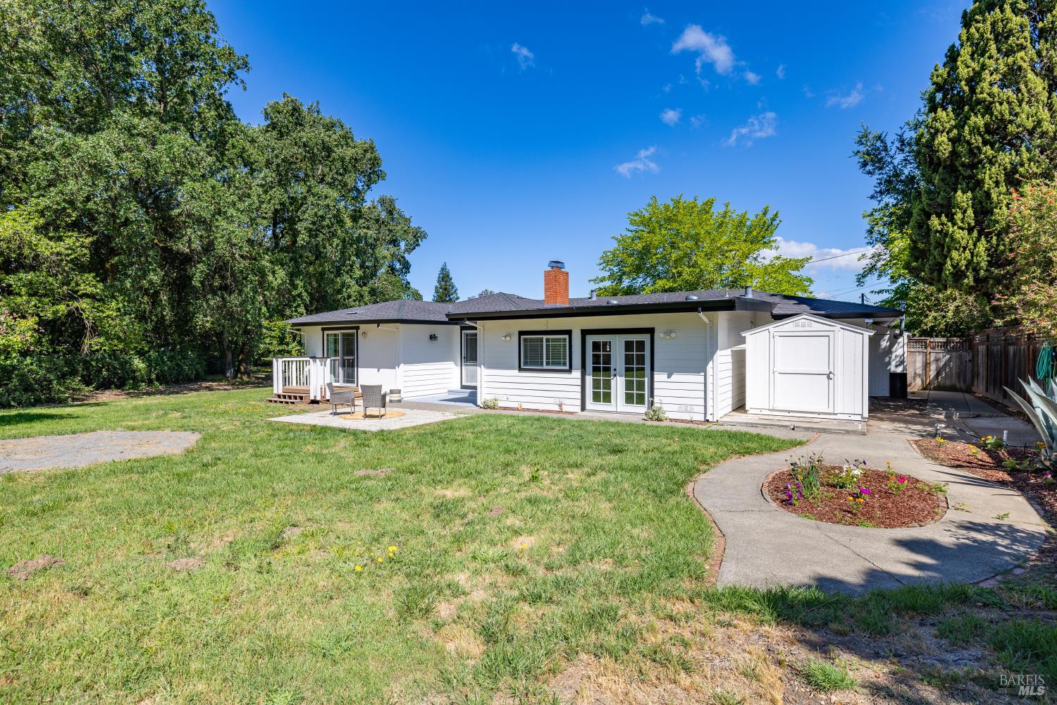10999 Old Redwood Highway Windsor CA 95492