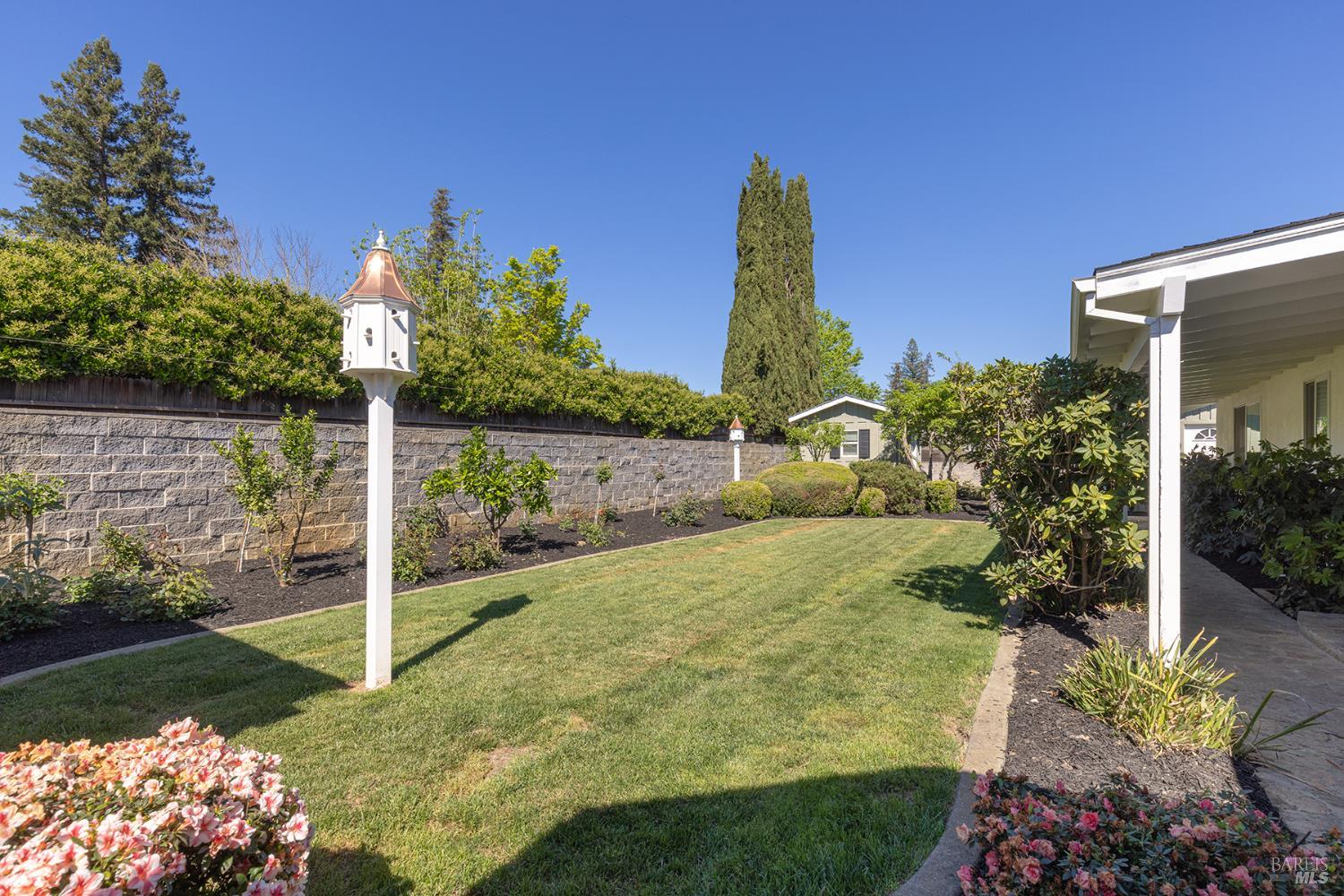 1184 Jerome Way Napa CA 94558