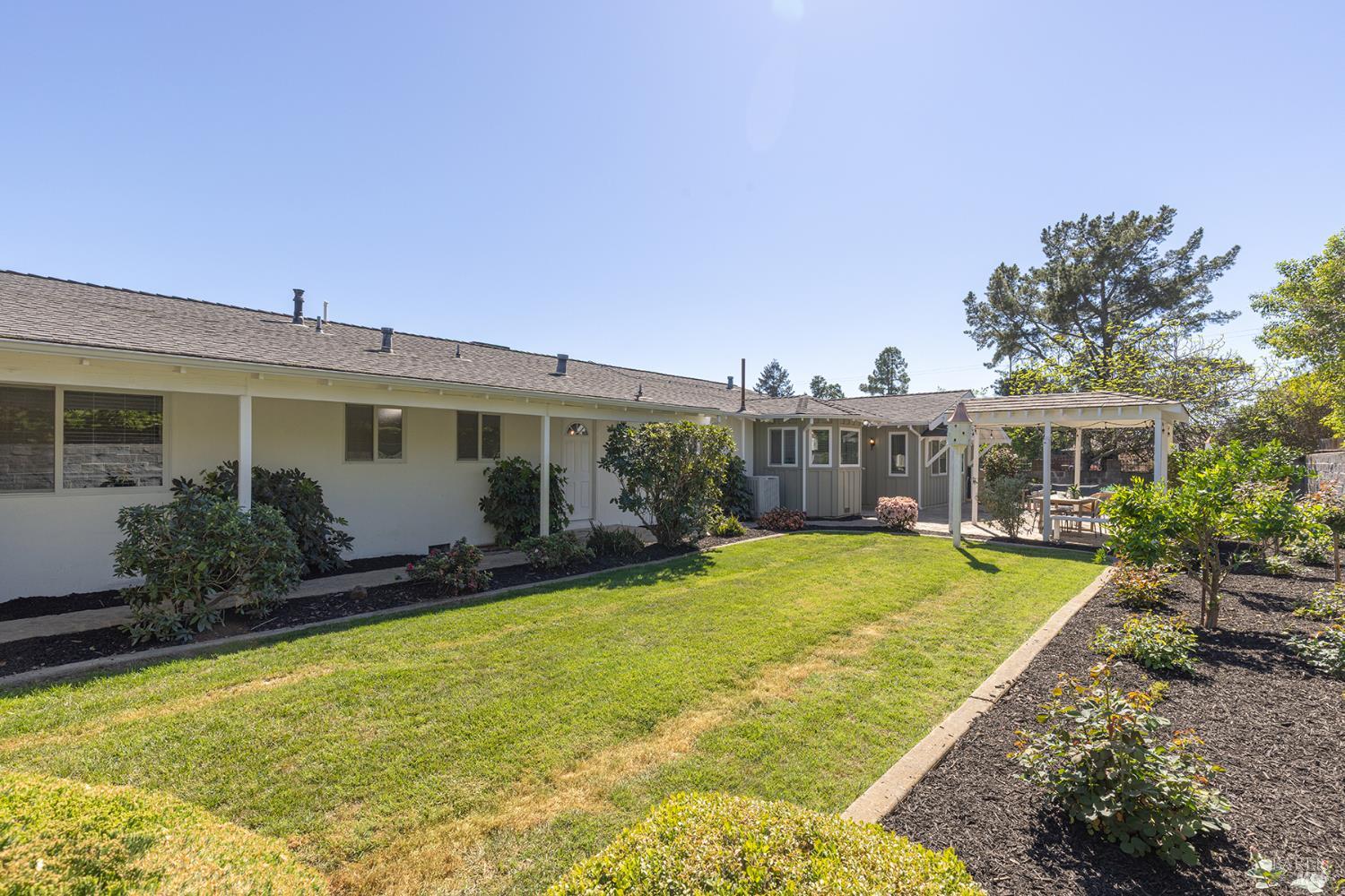 1184 Jerome Way Napa CA 94558