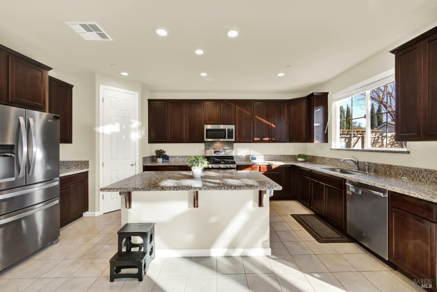 1130 Legion Court Dixon CA 95620