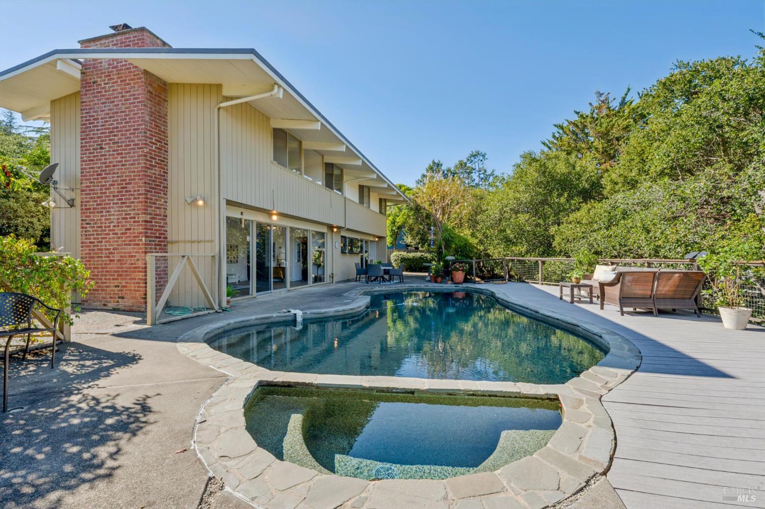 772 Beechnut Court San Rafael CA 94903
