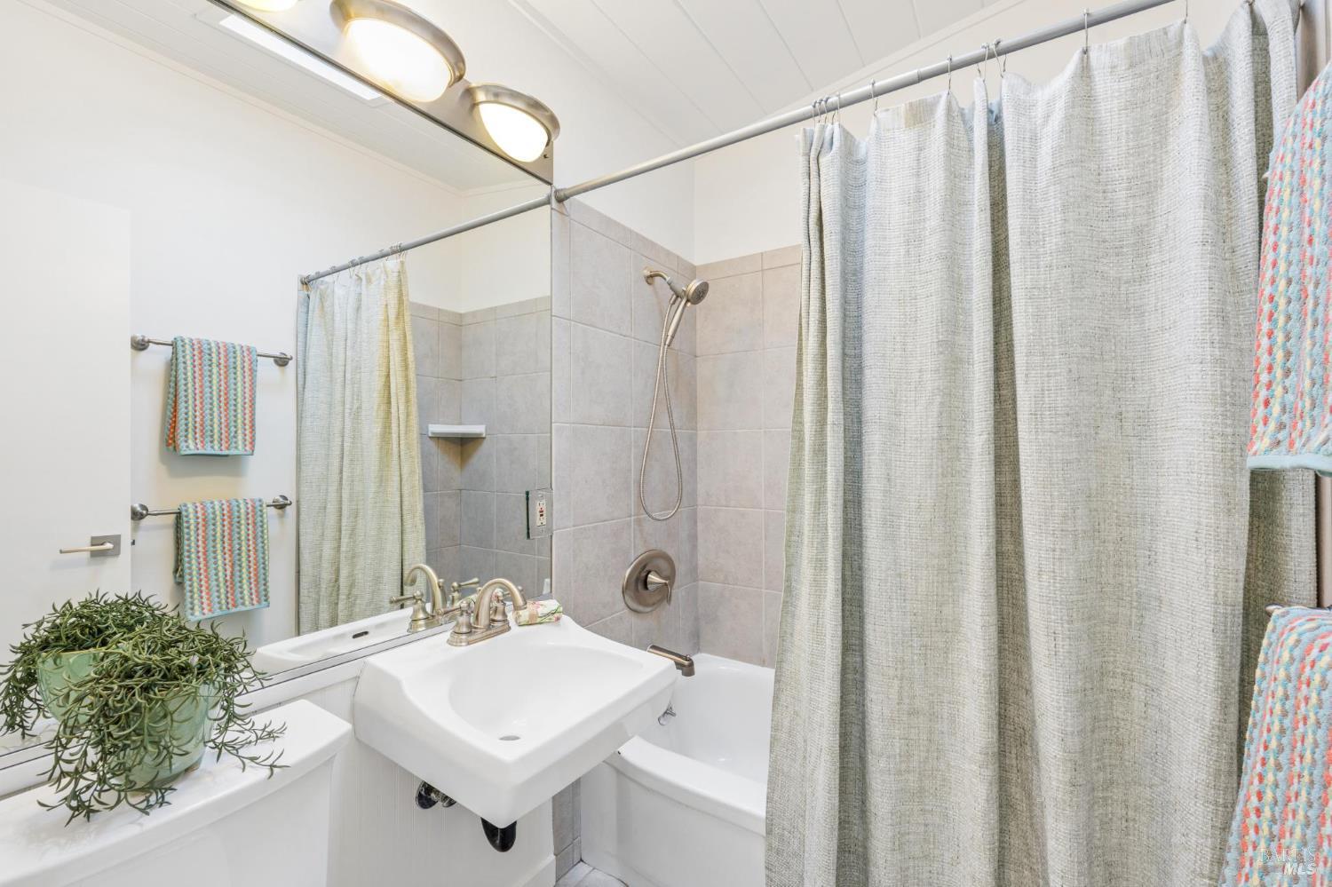 772 Beechnut Court San Rafael CA 94903