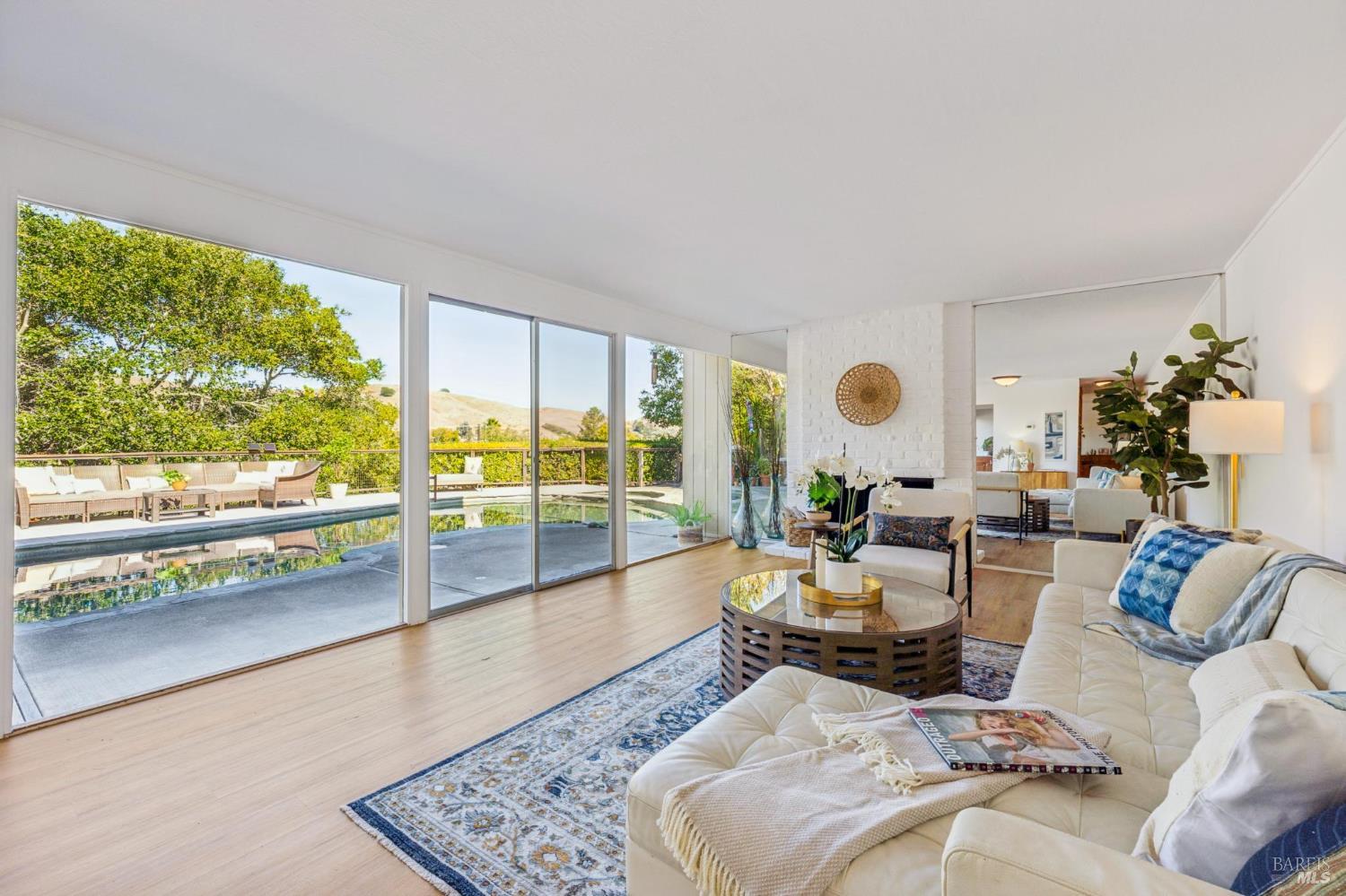 772 Beechnut Court San Rafael CA 94903