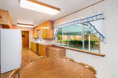 1135 Palomino Road Cloverdale CA 95425