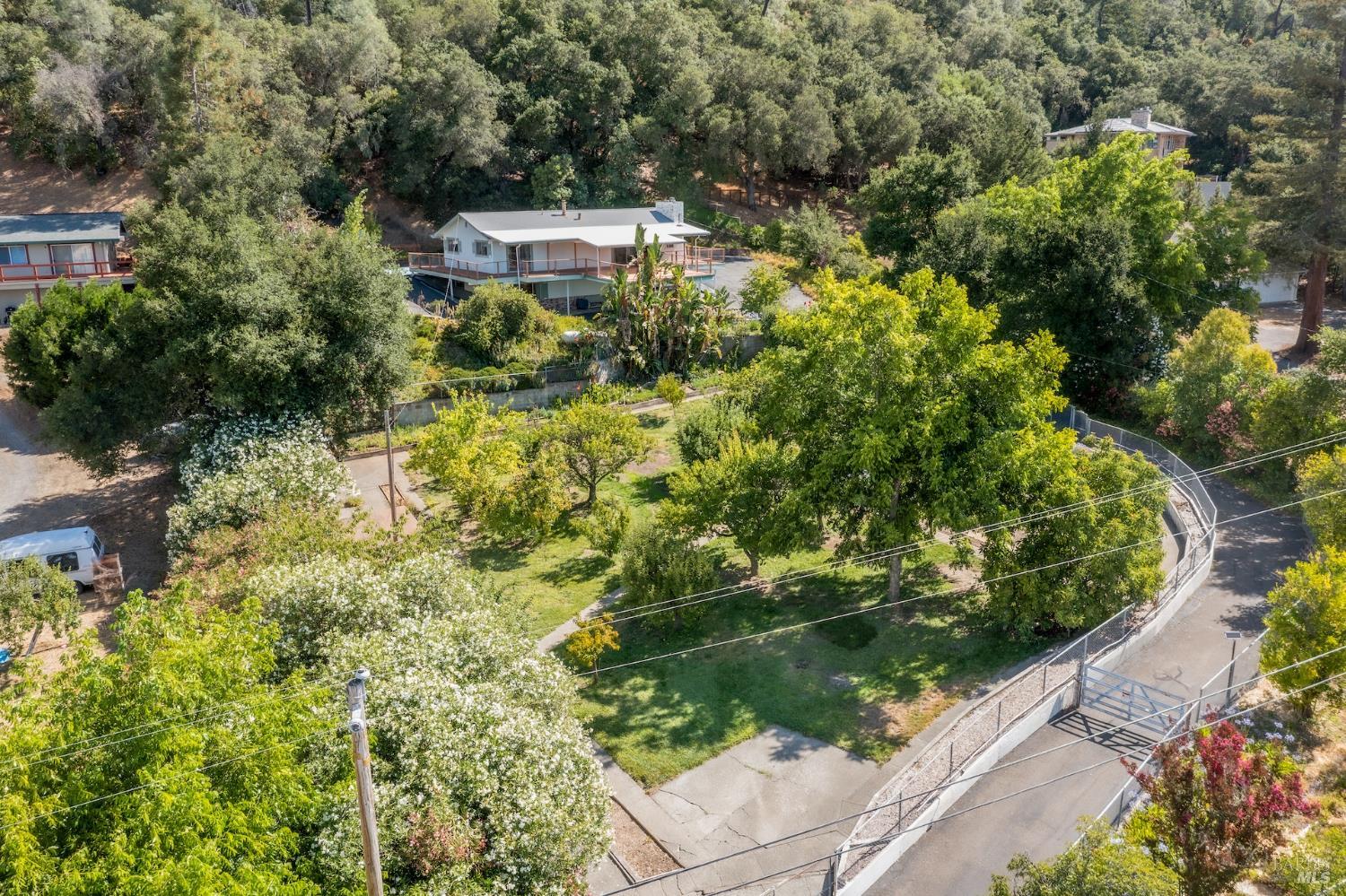 1135 Palomino Road Cloverdale CA 95425