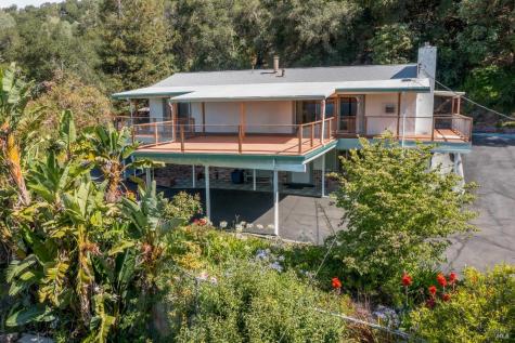 1135 Palomino Road Cloverdale CA 95425