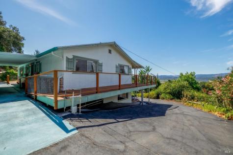 1135 Palomino Road Cloverdale CA 95425