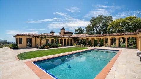 6450 Plum Ranch Road Santa Rosa CA 95404