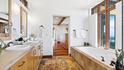 6450 Plum Ranch Road Santa Rosa CA 95404