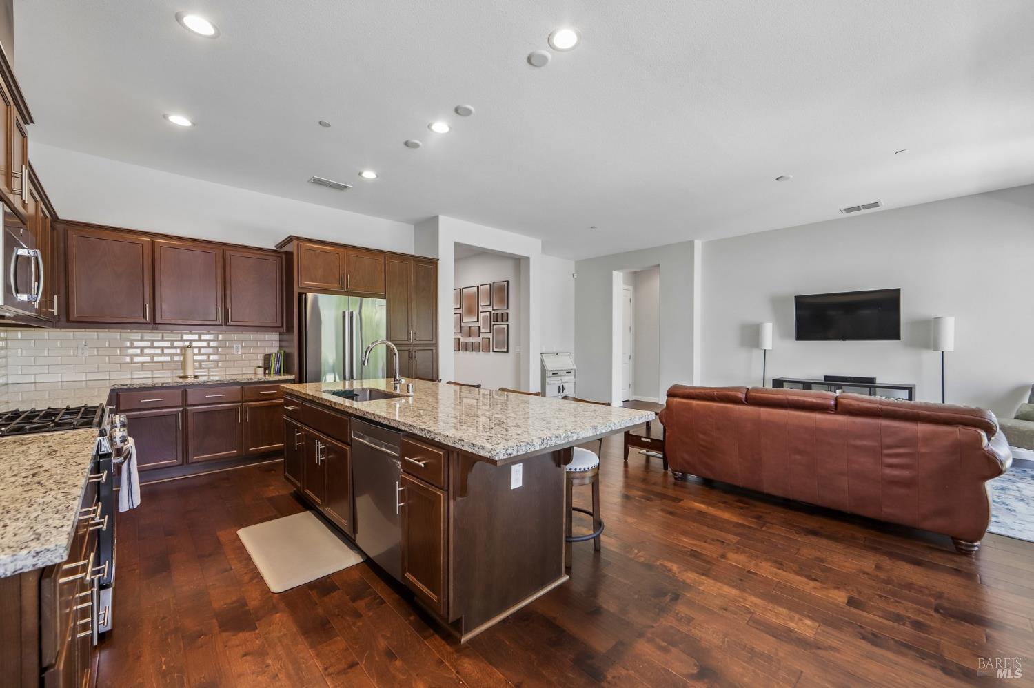 440 Heritage Lane Dixon CA 95620