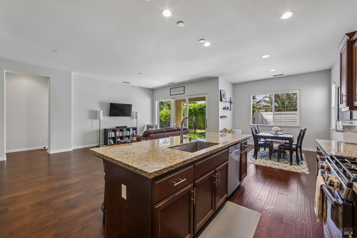 440 Heritage Lane Dixon CA 95620