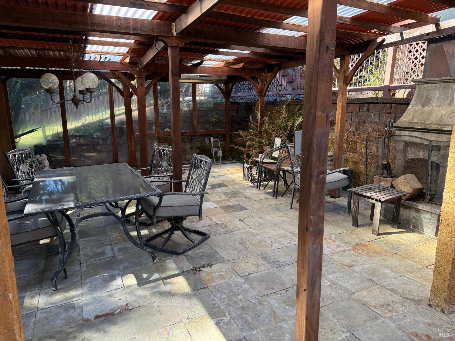 18920 Timberpointe Drive Fort Bragg CA 95437