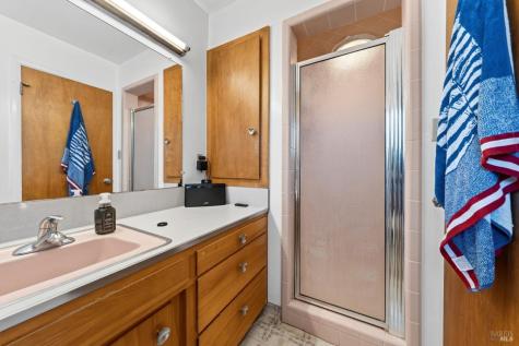 111 S Franklin Street Cloverdale CA 95425