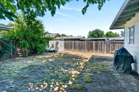 111 S Franklin Street Cloverdale CA 95425