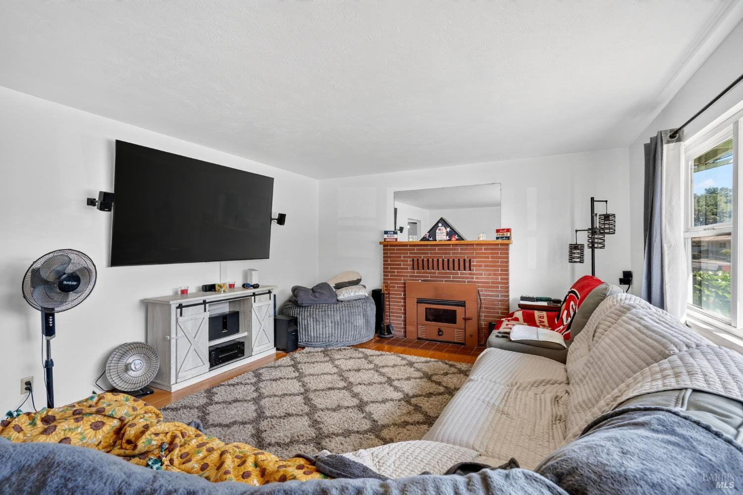 111 S Franklin Street Cloverdale CA 95425