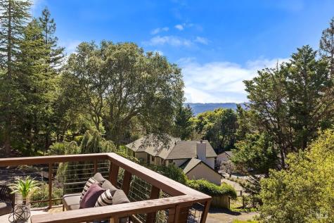 913 Valley View Drive Healdsburg CA 95448