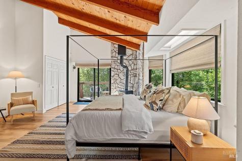 913 Valley View Drive Healdsburg CA 95448