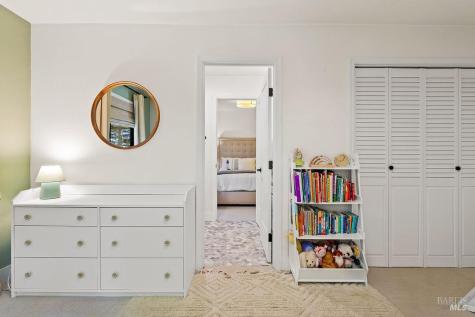 913 Valley View Drive Healdsburg CA 95448