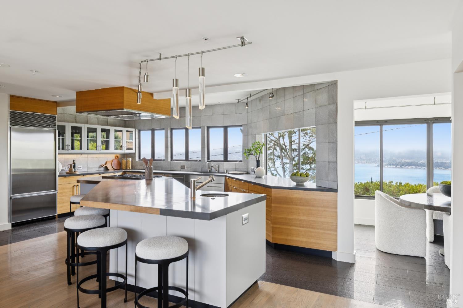 139 Hacienda Drive Tiburon CA 94920