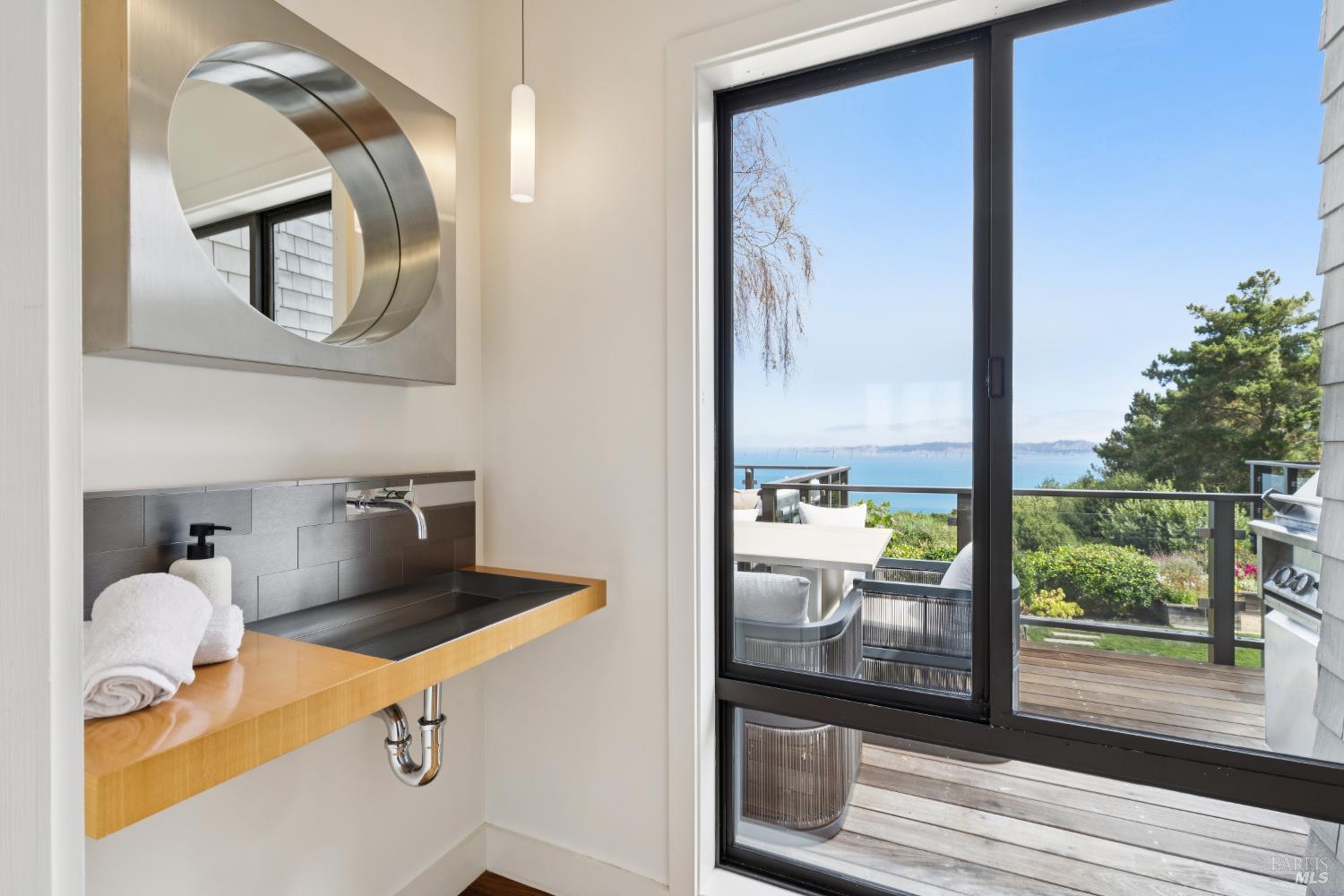 139 Hacienda Drive Tiburon CA 94920