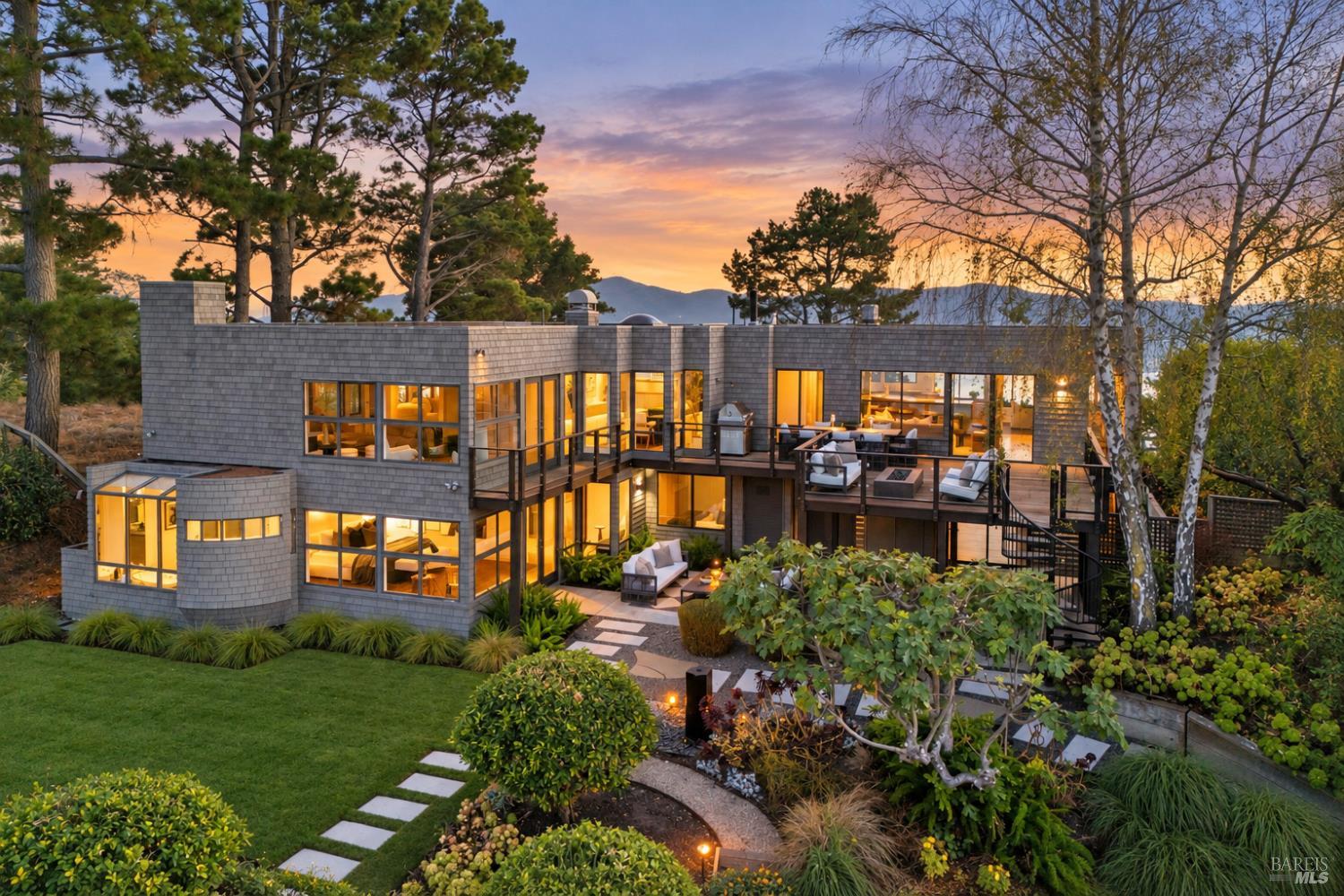 139 Hacienda Drive Tiburon CA 94920