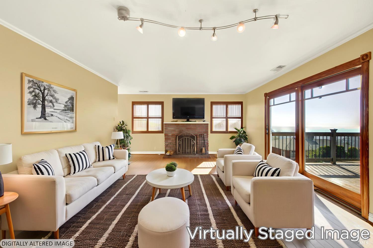 7937 Sunkist Drive Oakland CA 94605