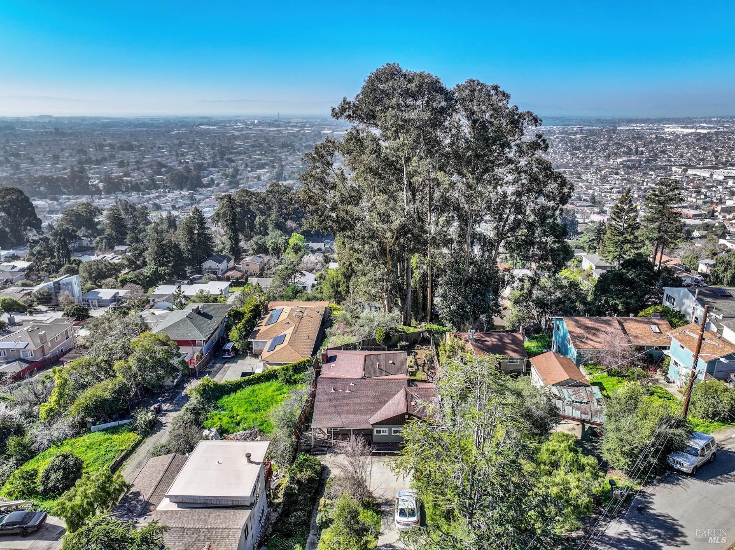 7937 Sunkist Drive Oakland CA 94605