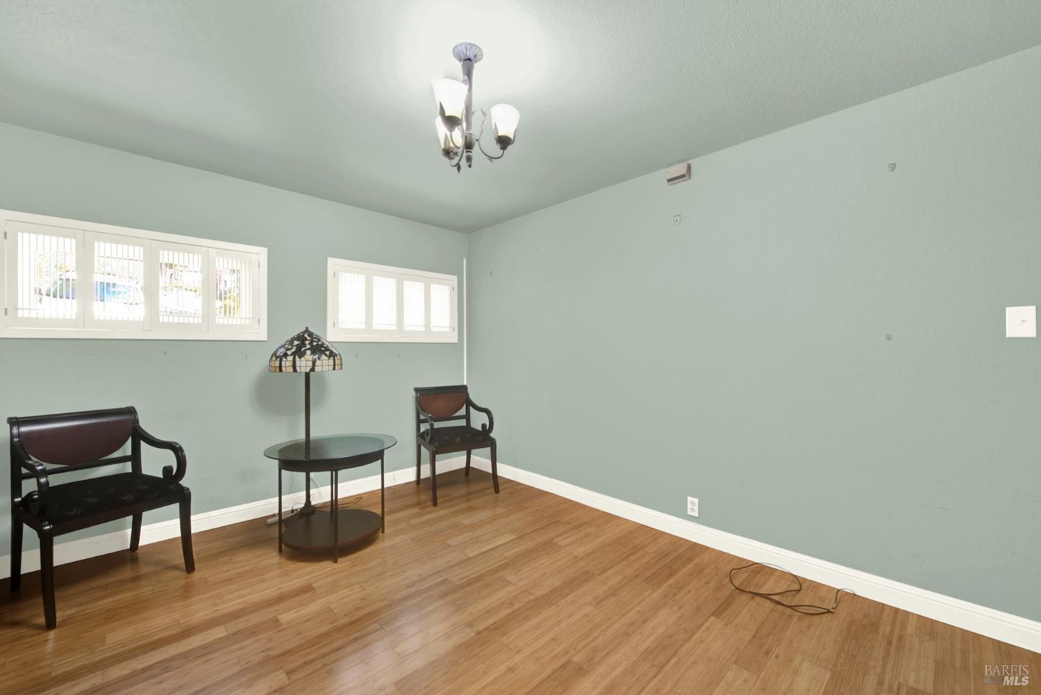 7937 Sunkist Drive Oakland CA 94605