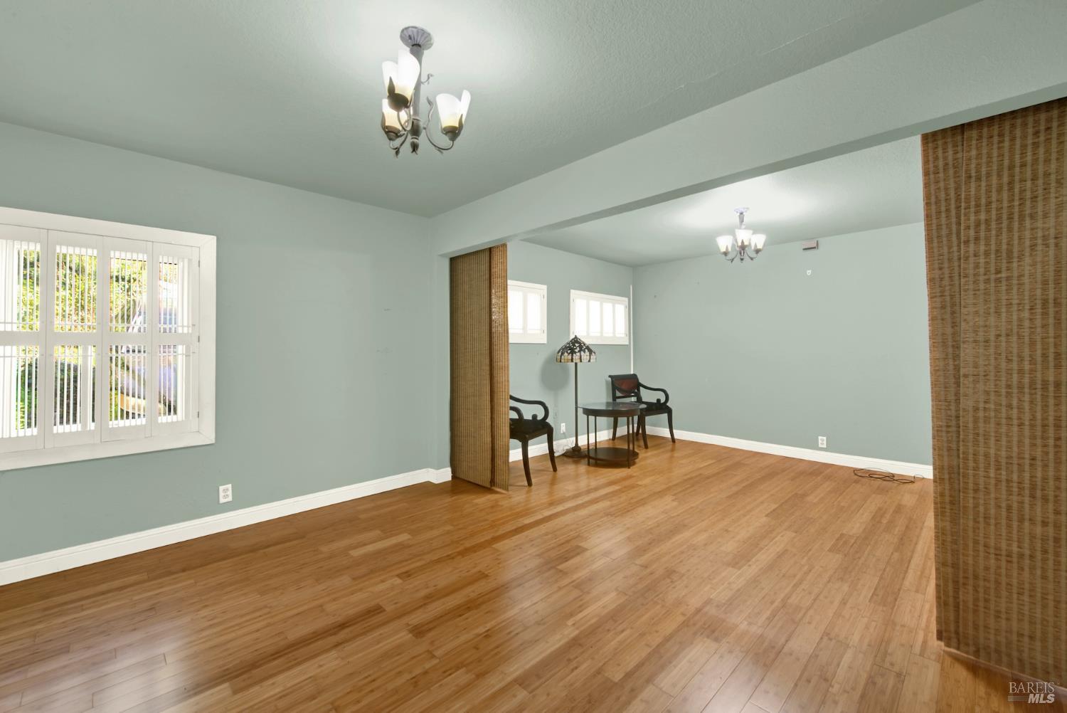 7937 Sunkist Drive Oakland CA 94605
