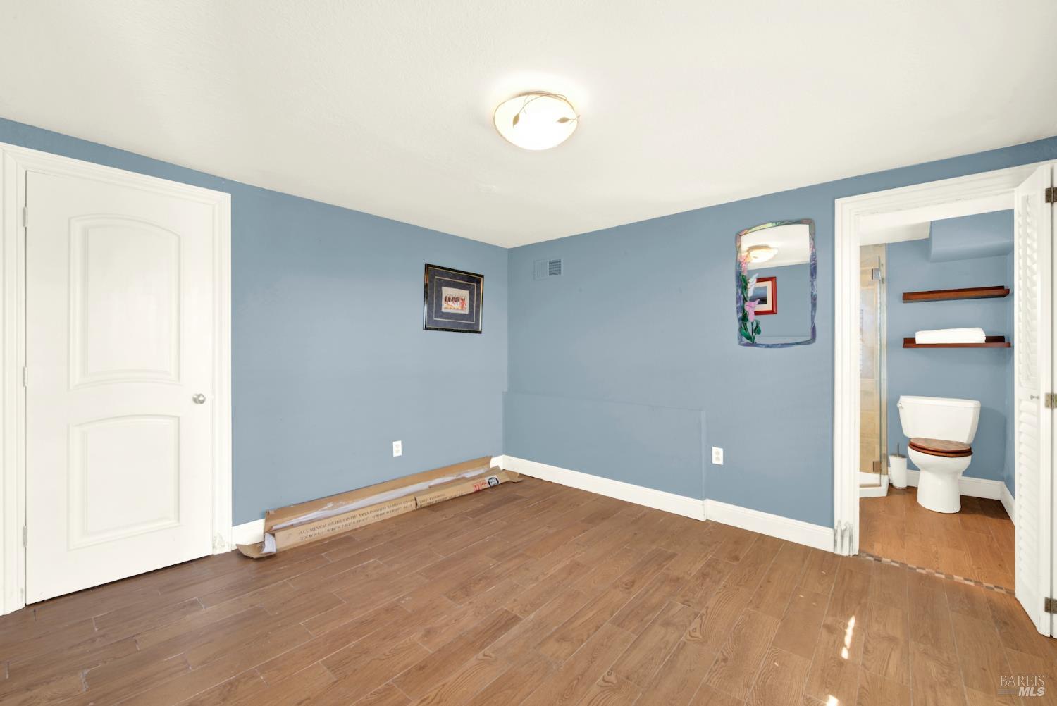 7937 Sunkist Drive Oakland CA 94605