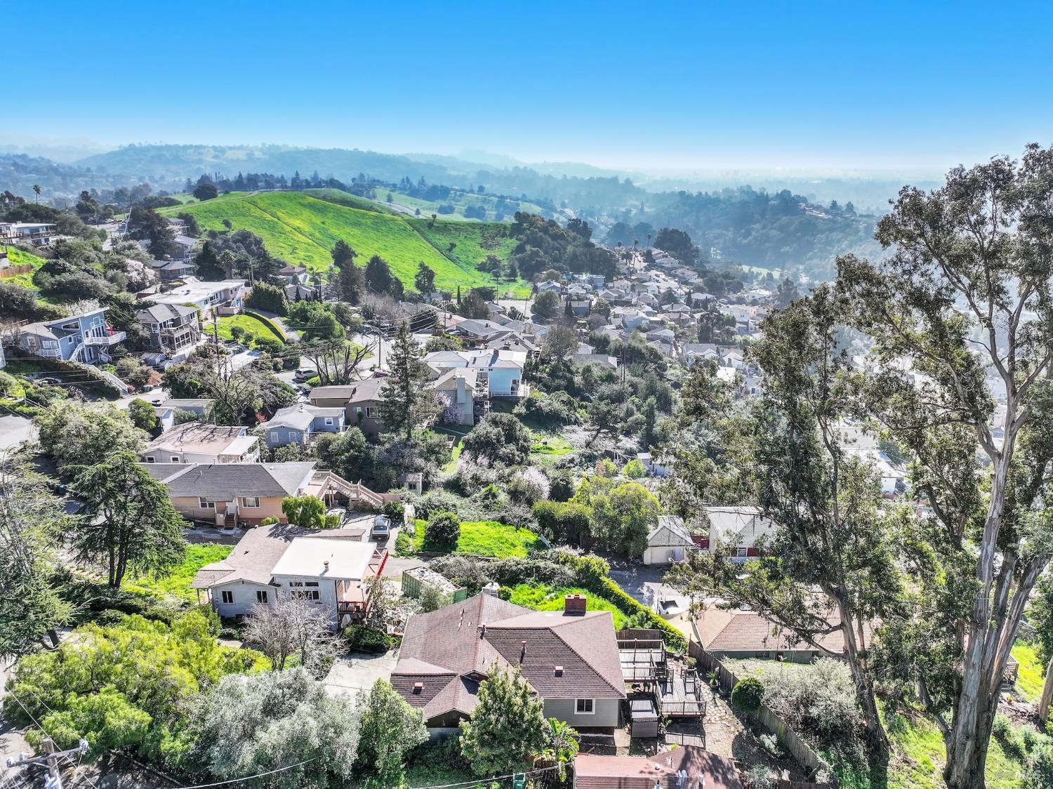 7937 Sunkist Drive Oakland CA 94605