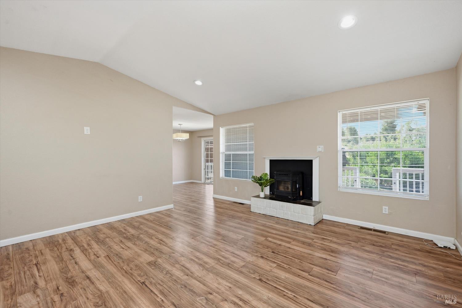 10370 Fairway Drive Kelseyville CA 95451