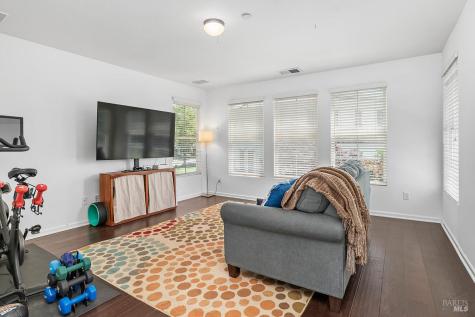 34 Woodbridge Way Novato CA 94949