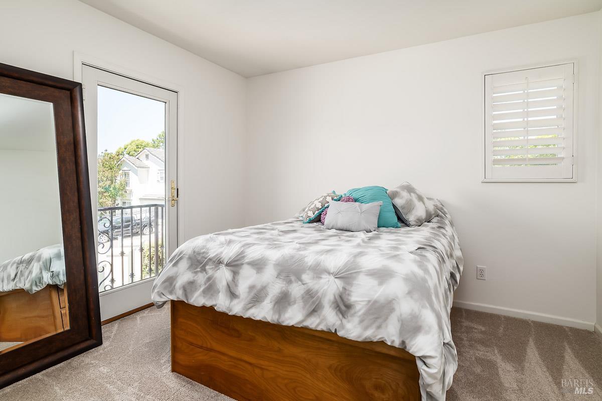 34 Woodbridge Way Novato CA 94949