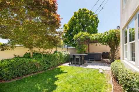34 Woodbridge Way Novato CA 94949