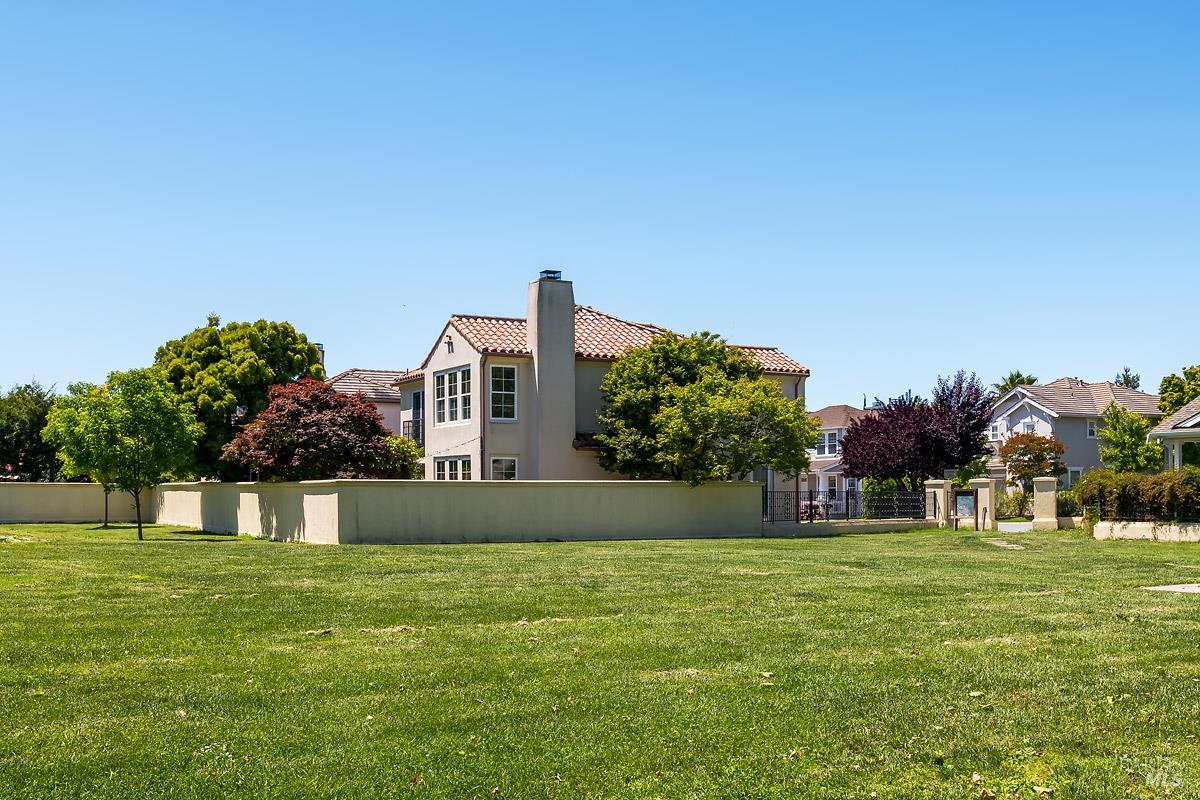 34 Woodbridge Way Novato CA 94949