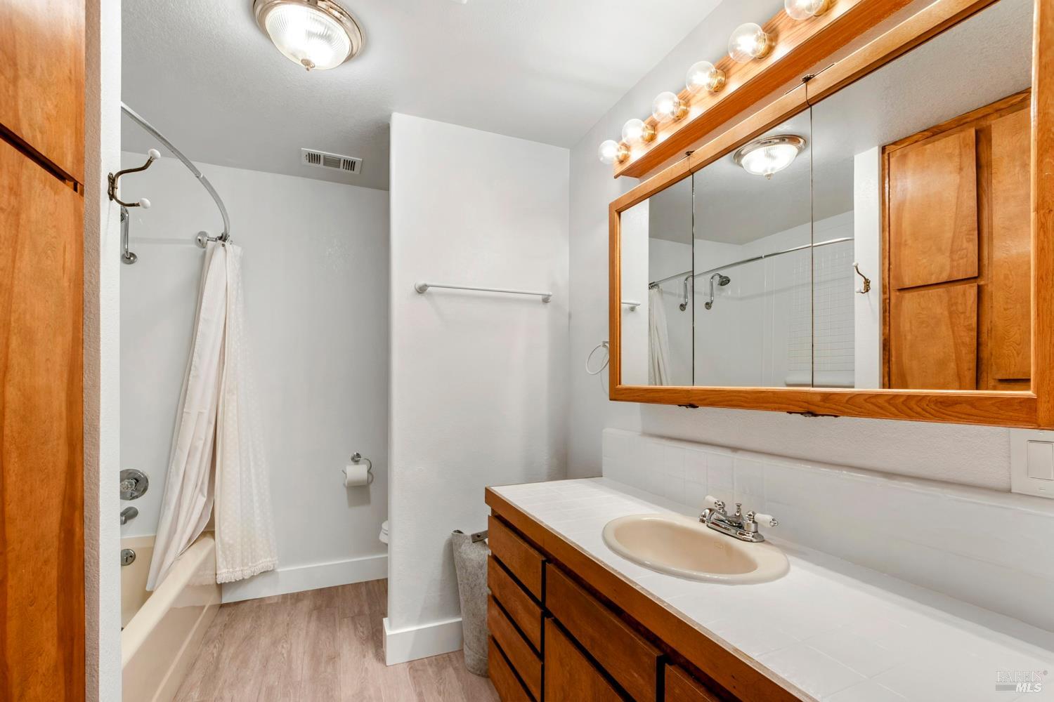 305 West Lane Angwin CA 94508