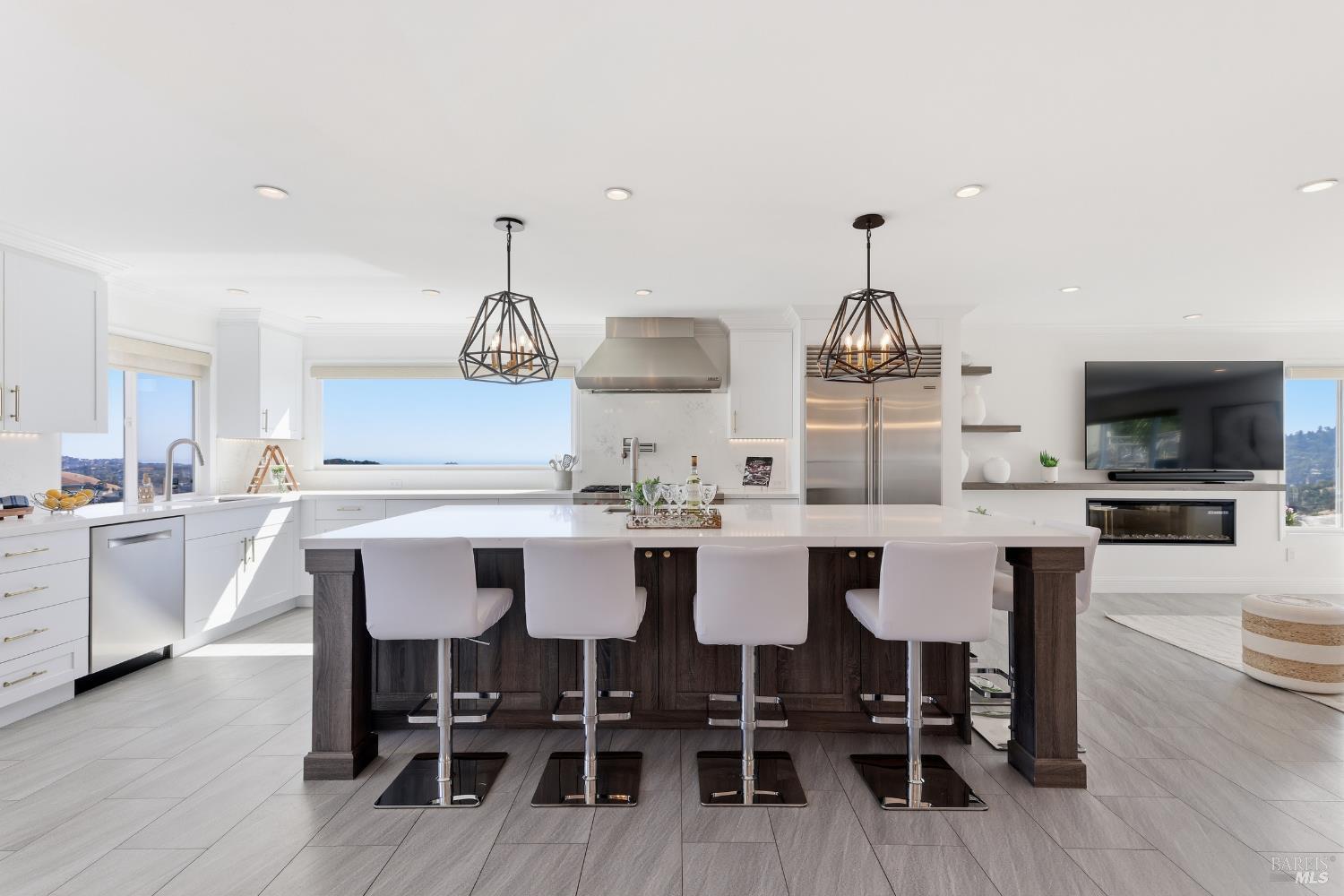 191 Esmeyer Drive San Rafael CA 94903