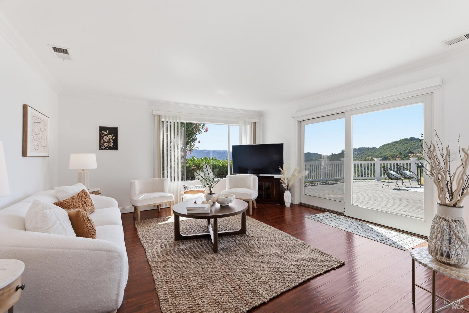 191 Esmeyer Drive San Rafael CA 94903
