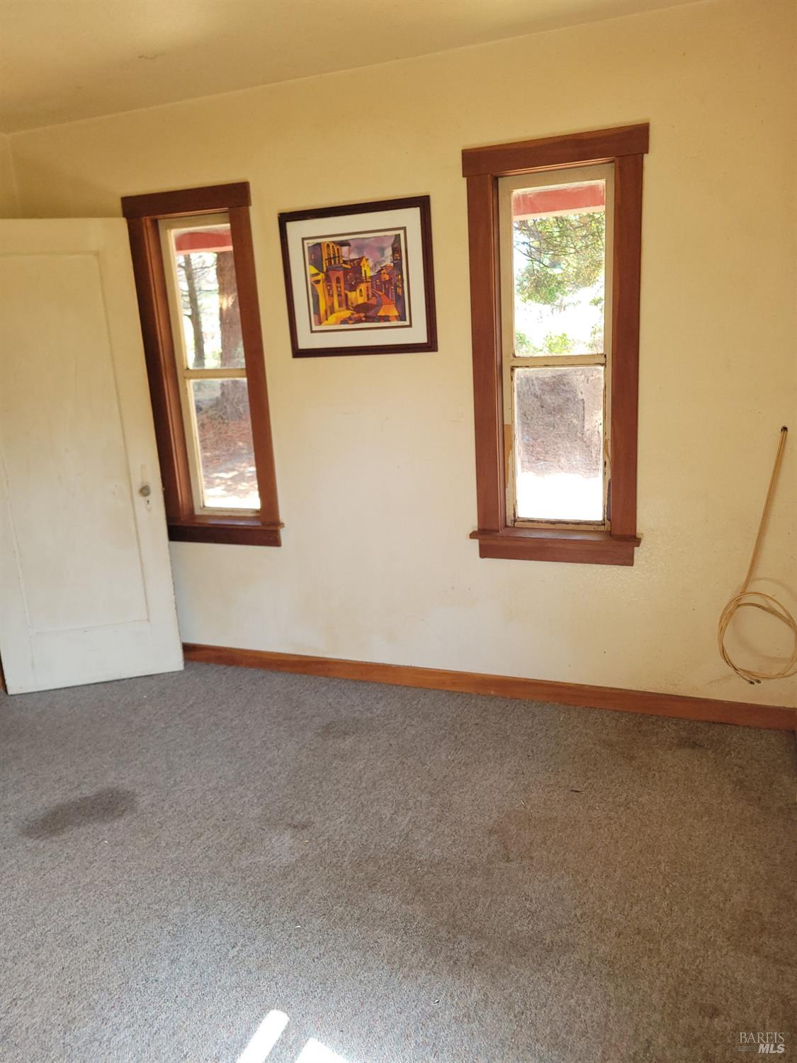 43751 Crispin Road Manchester CA 95459