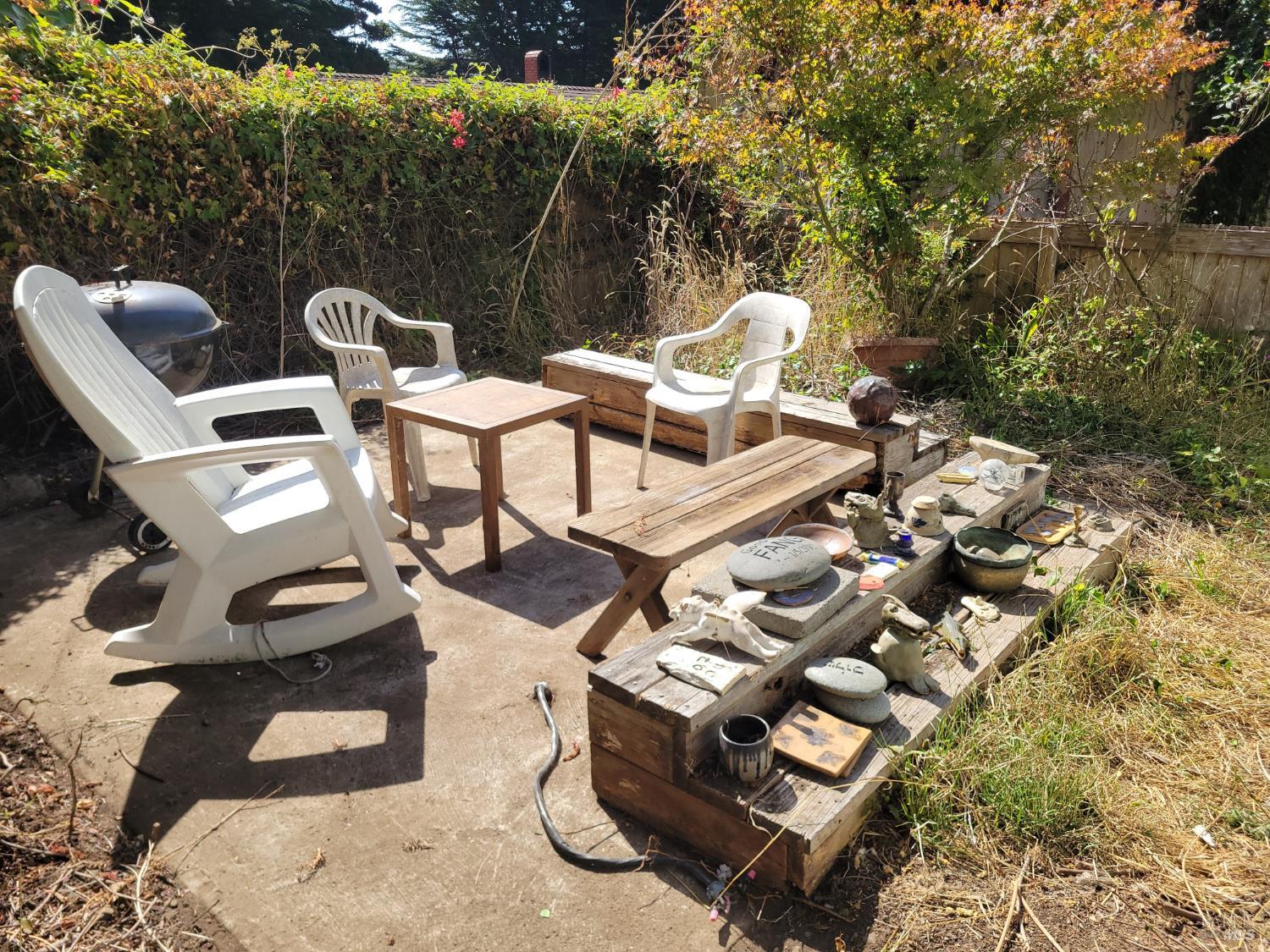 43751 Crispin Road Manchester CA 95459