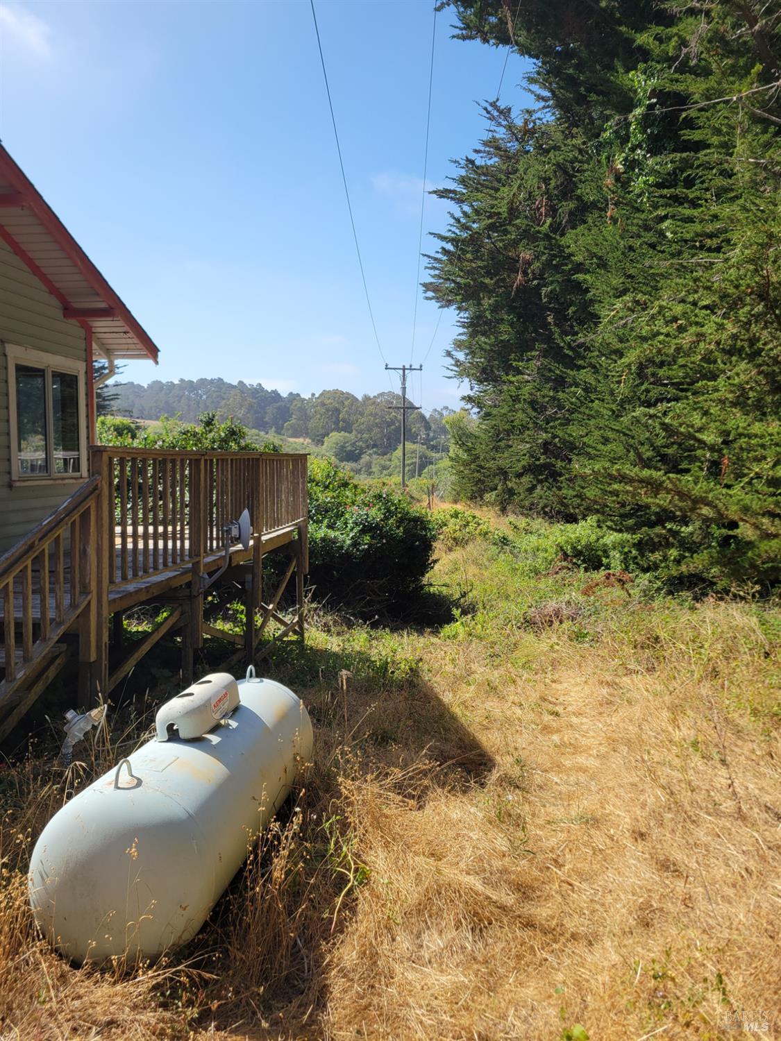 43751 Crispin Road Manchester CA 95459