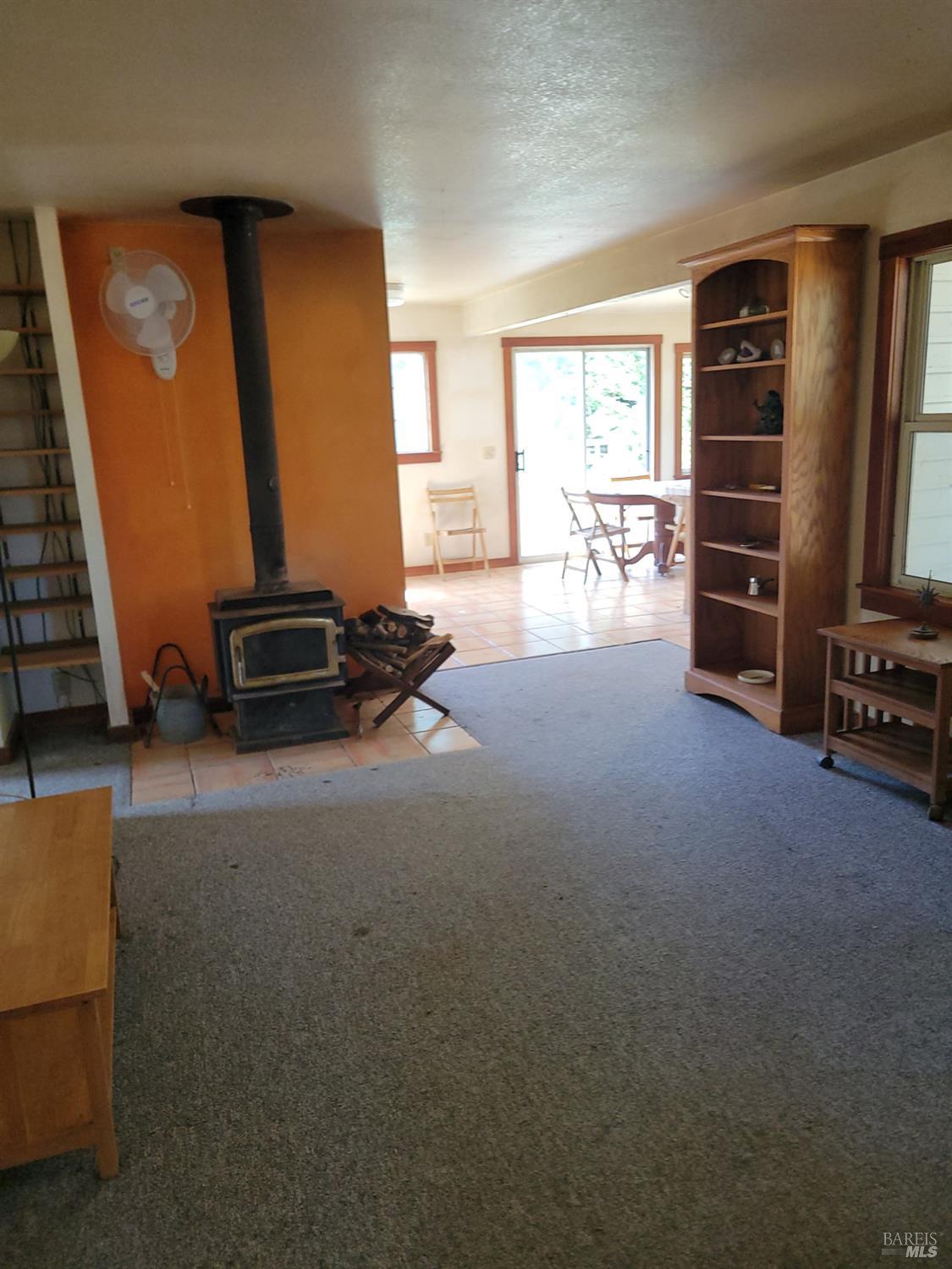 43751 Crispin Road Manchester CA 95459