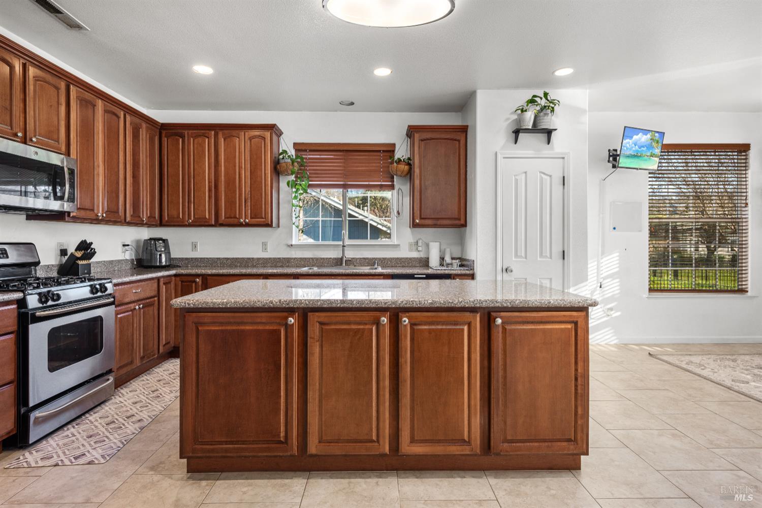 18094 Spyglass Road Hidden Valley Lake CA 95467