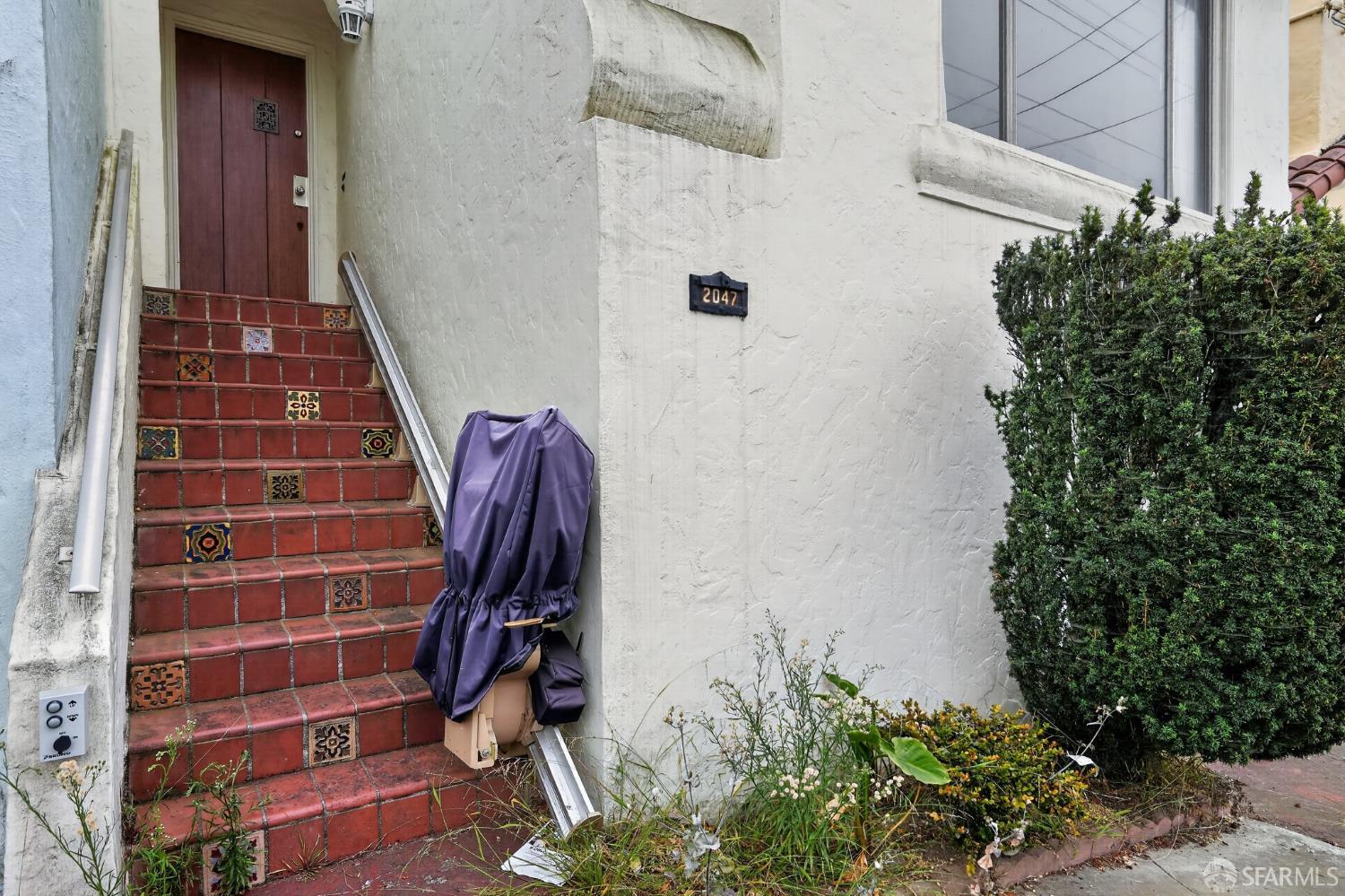 2047 Vicente Street San Francisco CA 94116