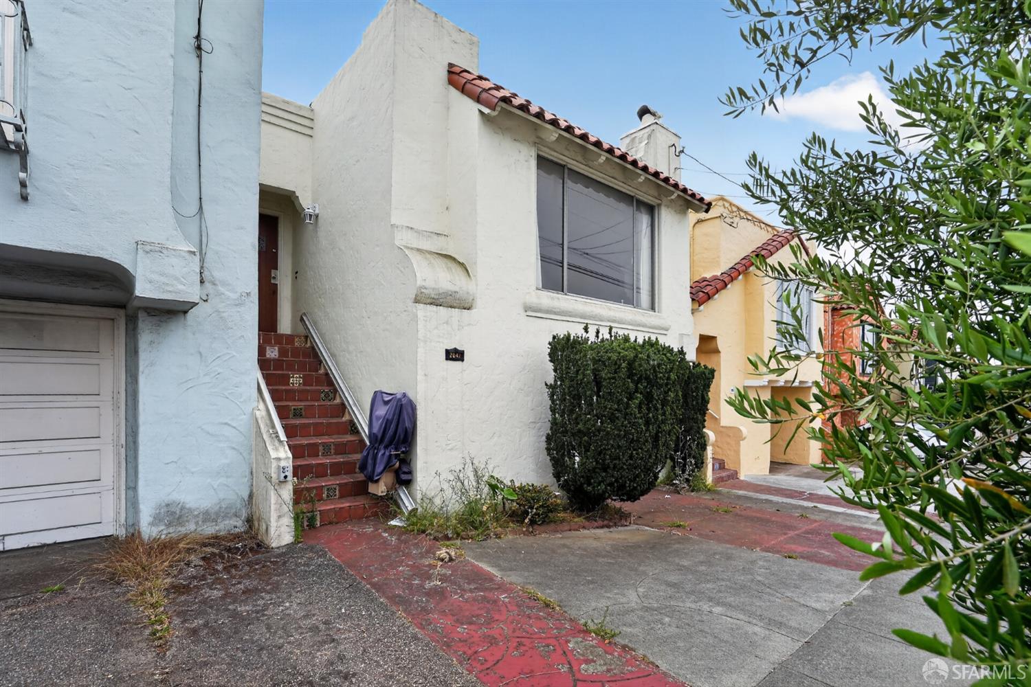 2047 Vicente Street San Francisco CA 94116