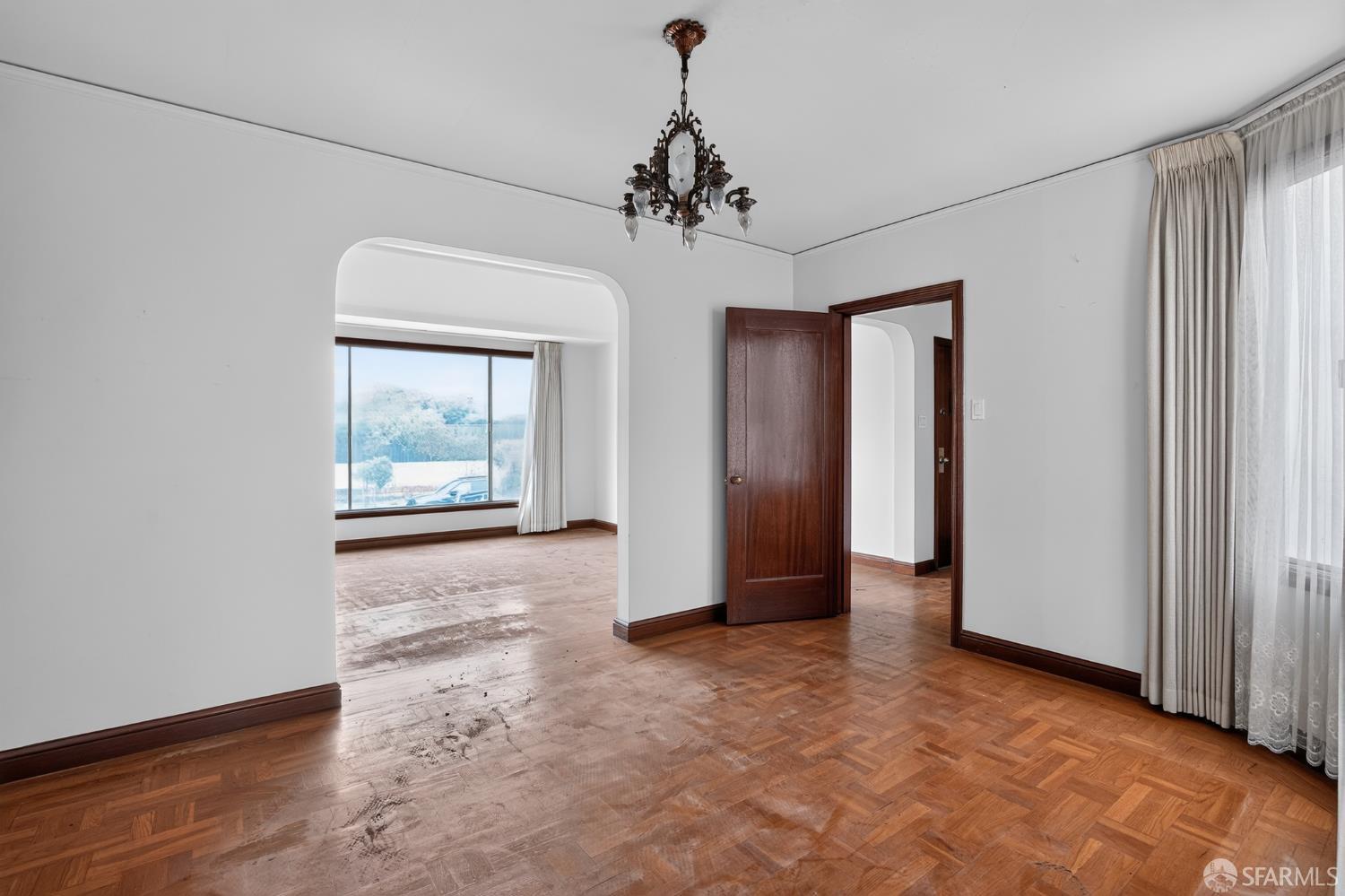 2047 Vicente Street San Francisco CA 94116