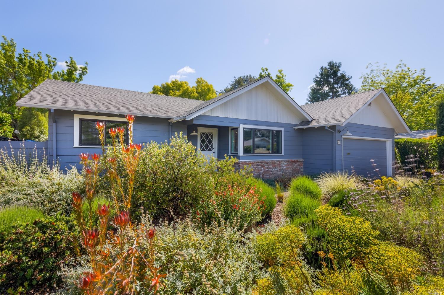 677 Andrieux Street Sonoma CA 95476