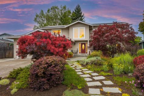 750 Holly Avenue Rohnert Park CA 94928