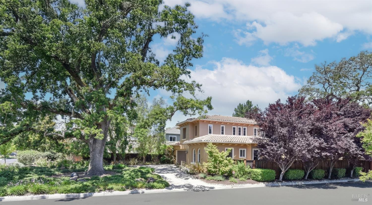 12 Noble Lane Napa CA 94558